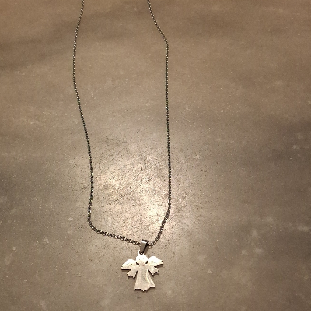 Silver Angel Pendant Necklace